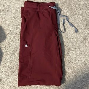 FIGS Cargo Scrub Pant (Maroon)